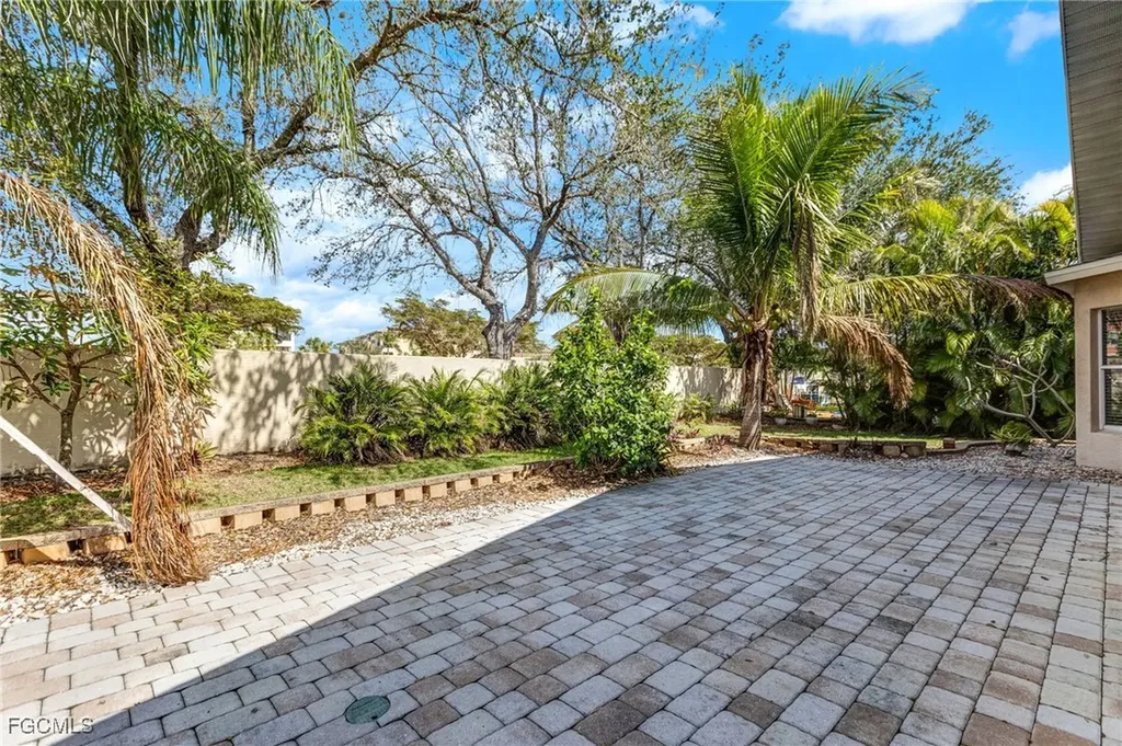 17721 Castle Harbor Drive Fort Myers FL 33967