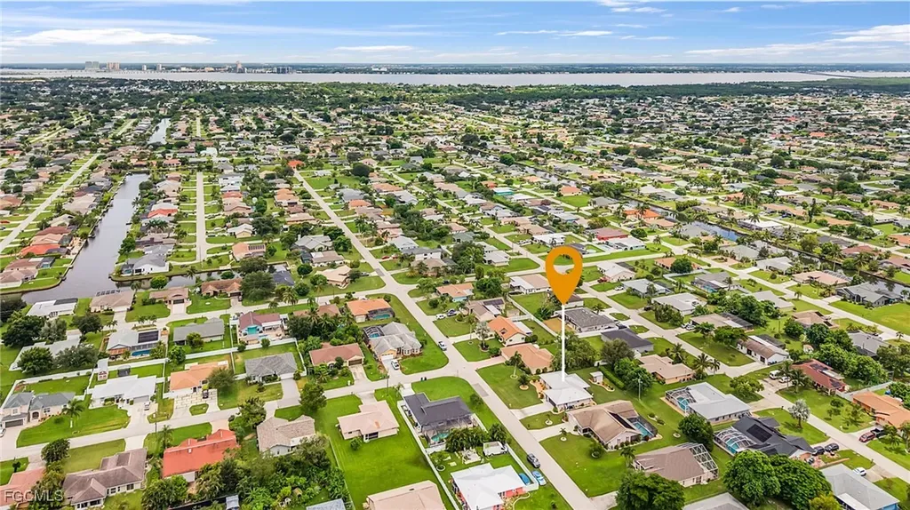 1708 SE 6th Street Cape Coral FL 33990