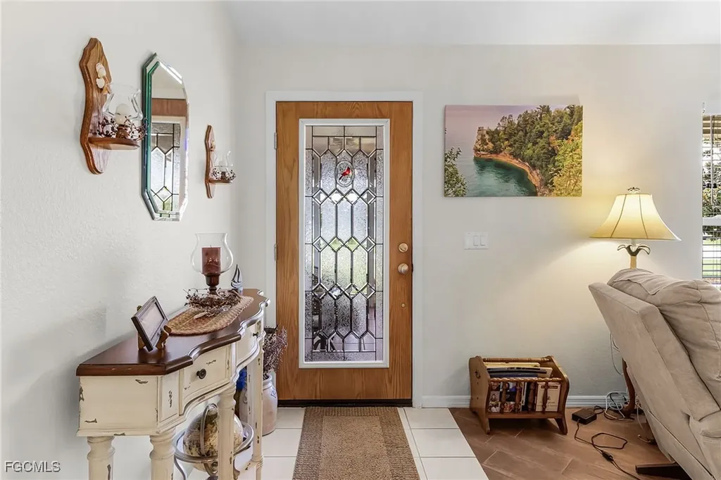 1708 SE 6th Street Cape Coral FL 33990