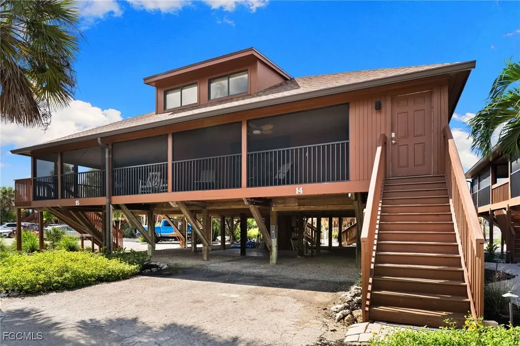 1811 Olde Middle Gulf Drive Sanibel FL 33957