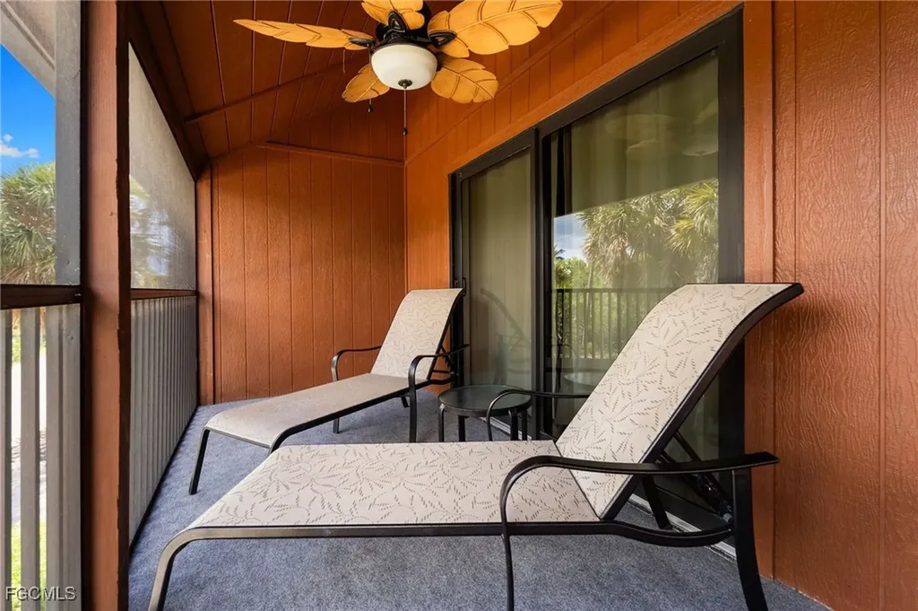 1811 Olde Middle Gulf Drive Sanibel FL 33957