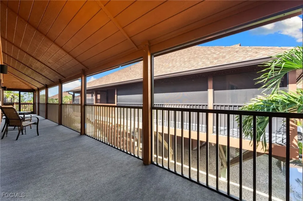 1811 Olde Middle Gulf Drive Sanibel FL 33957