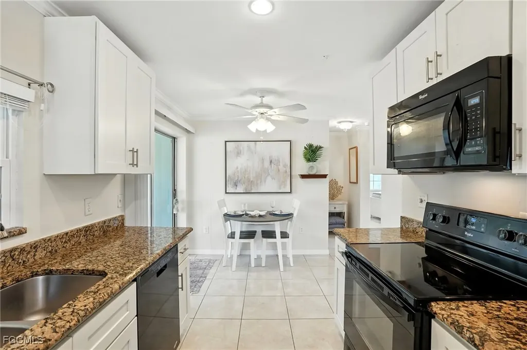 629 105th Avenue N Naples FL 34108