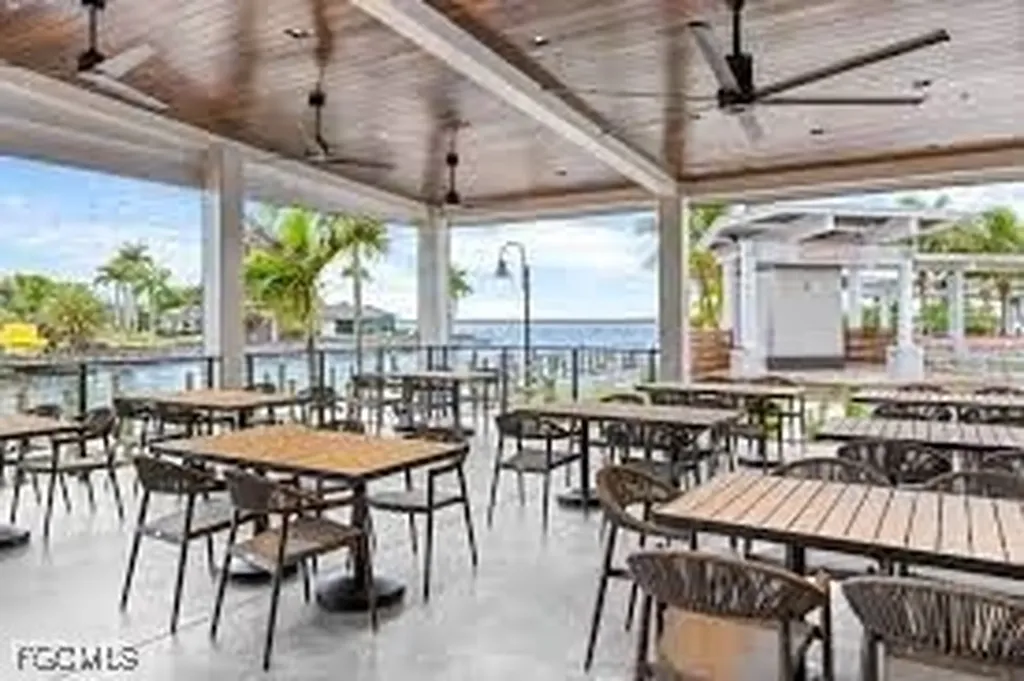 1524 SW 57th Street Cape Coral FL 33914