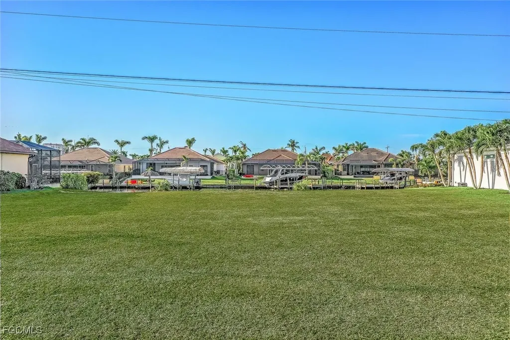 1524 SW 57th Street Cape Coral FL 33914