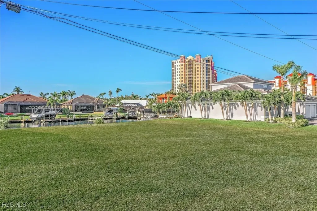 1524 SW 57th Street Cape Coral FL 33914