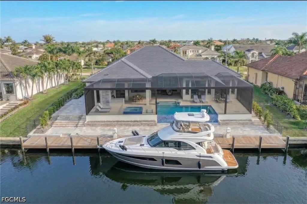 1524 SW 57th Street Cape Coral FL 33914