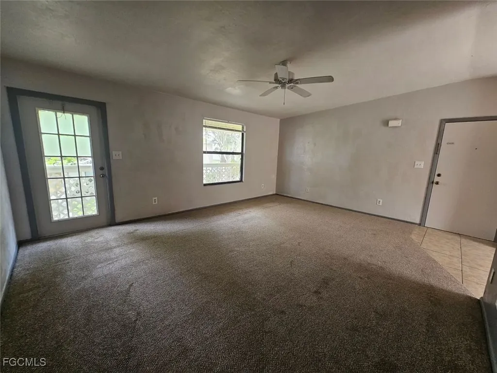 626 SE 13th Court Cape Coral FL 33990