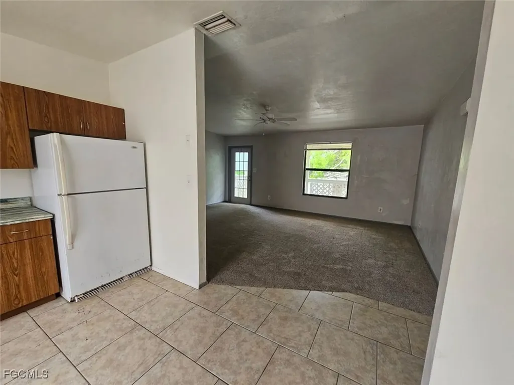 626 SE 13th Court Cape Coral FL 33990