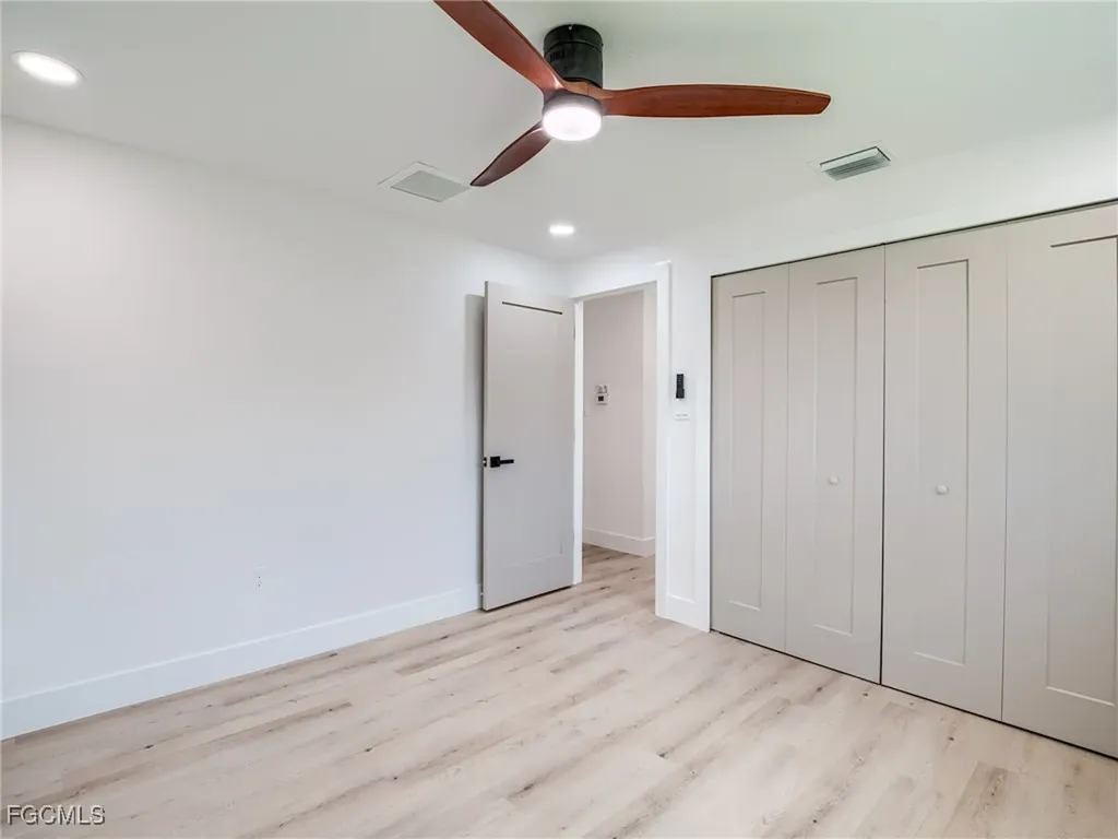 658 Donax Street Sanibel FL 33957