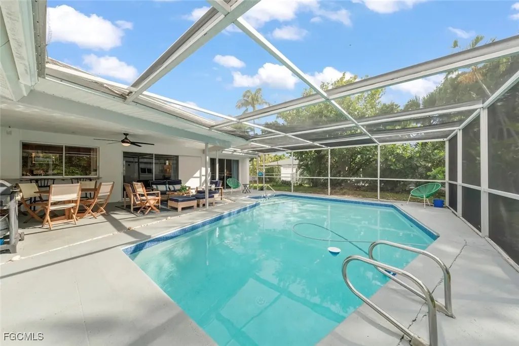 12150 Mcgregor Boulevard Fort Myers FL 33919