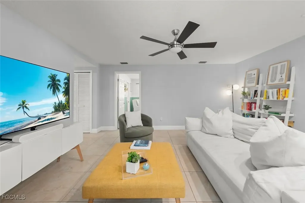 12150 Mcgregor Boulevard Fort Myers FL 33919