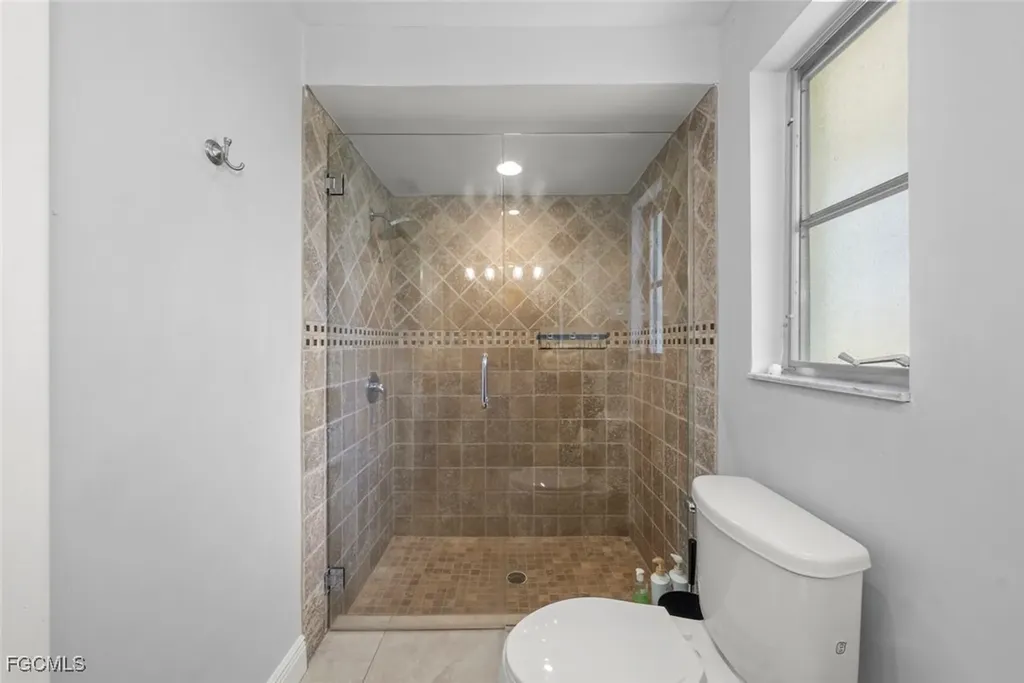 12150 Mcgregor Boulevard Fort Myers FL 33919