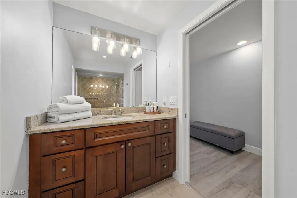 12150 Mcgregor Boulevard Fort Myers FL 33919