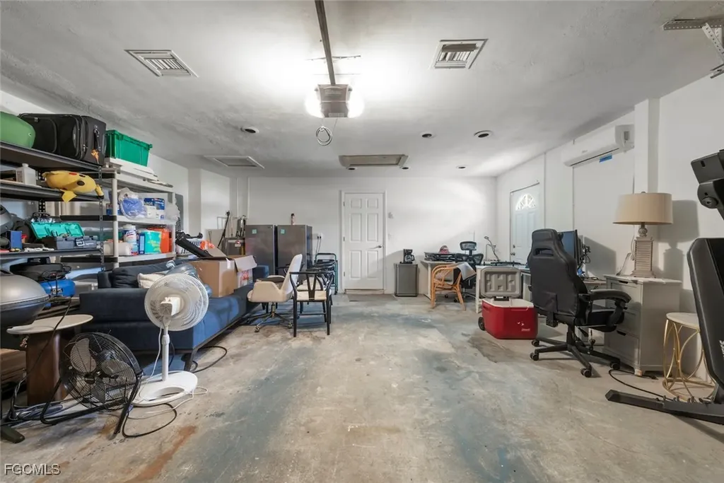 12150 Mcgregor Boulevard Fort Myers FL 33919