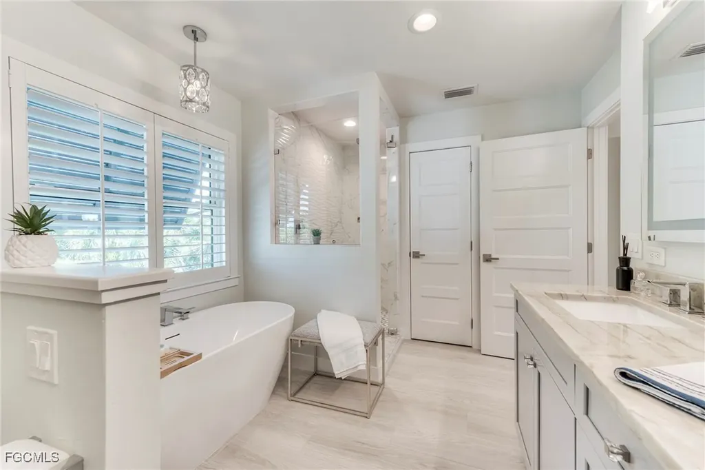 9056 Mockingbird Drive Sanibel FL 33957
