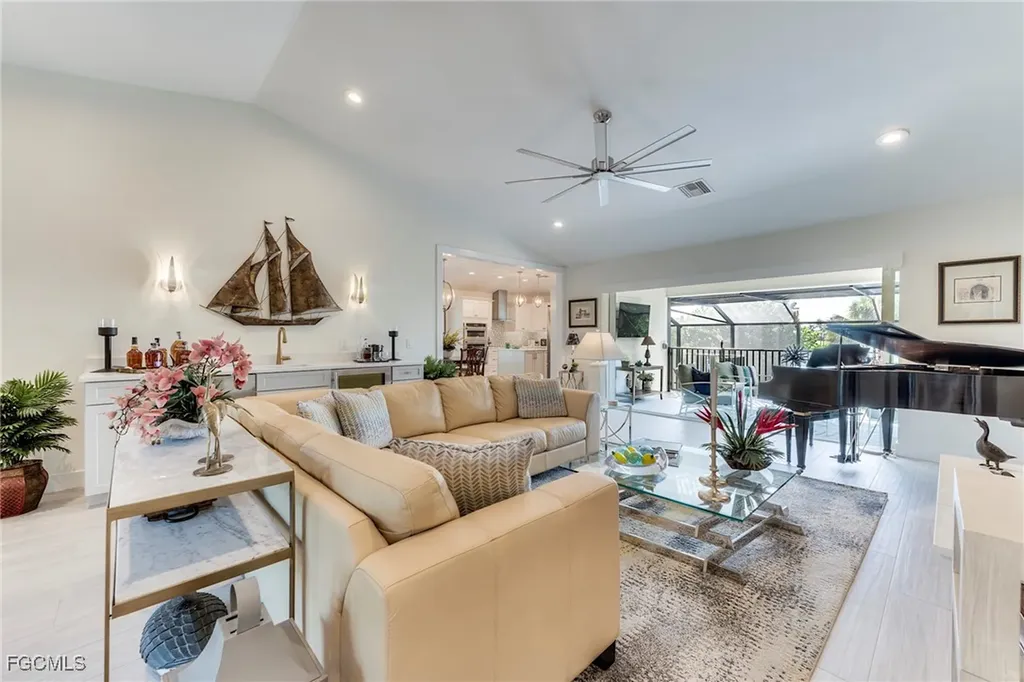 9056 Mockingbird Drive Sanibel FL 33957