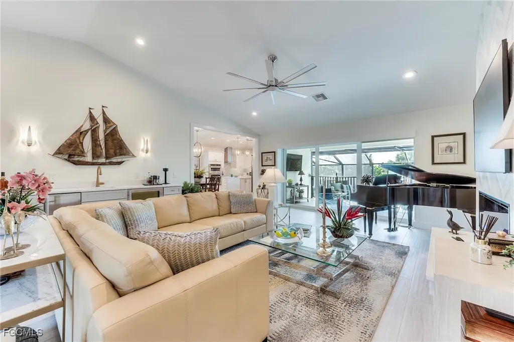 9056 Mockingbird Drive Sanibel FL 33957