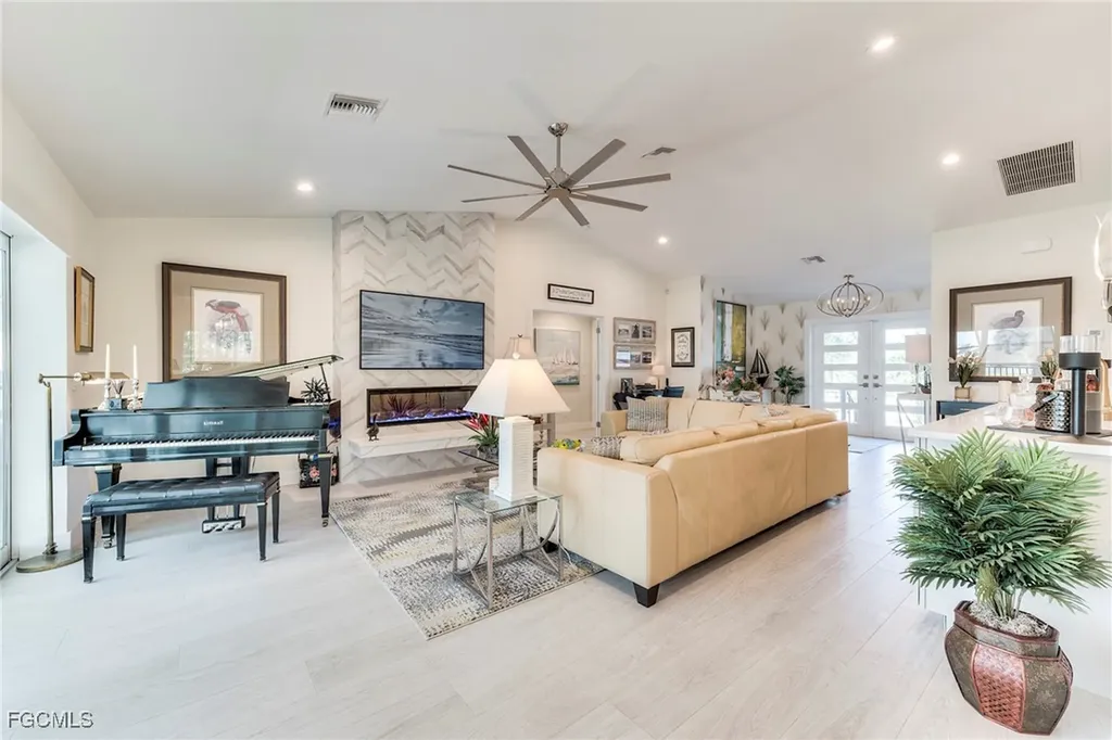 9056 Mockingbird Drive Sanibel FL 33957