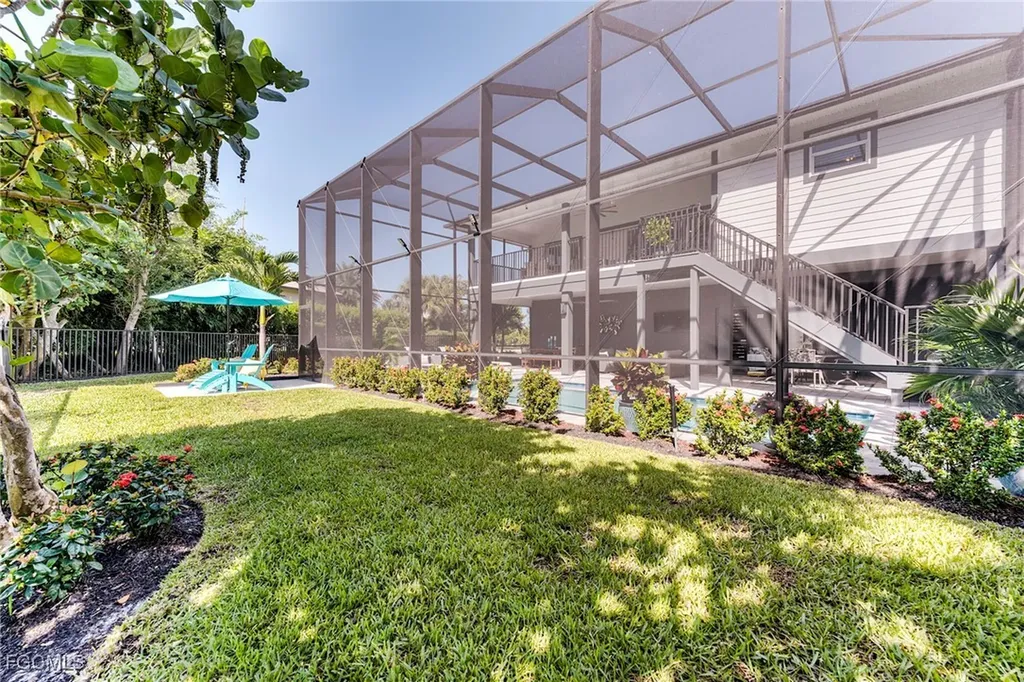 9056 Mockingbird Drive Sanibel FL 33957