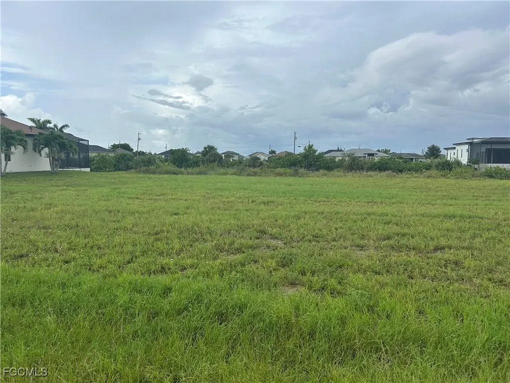 1630 NW 36th Avenue Cape Coral FL 33993