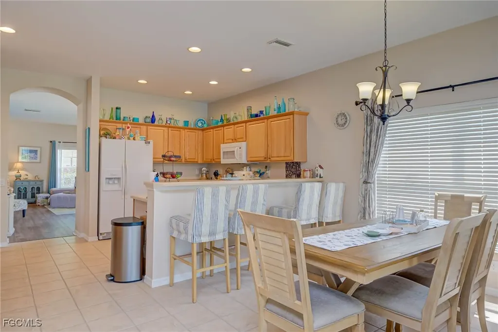 9005 Falcon Pointe Loop Fort Myers FL 33912