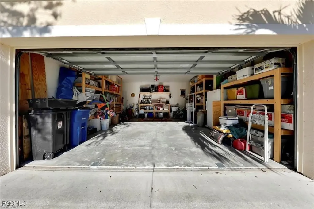 9005 Falcon Pointe Loop Fort Myers FL 33912