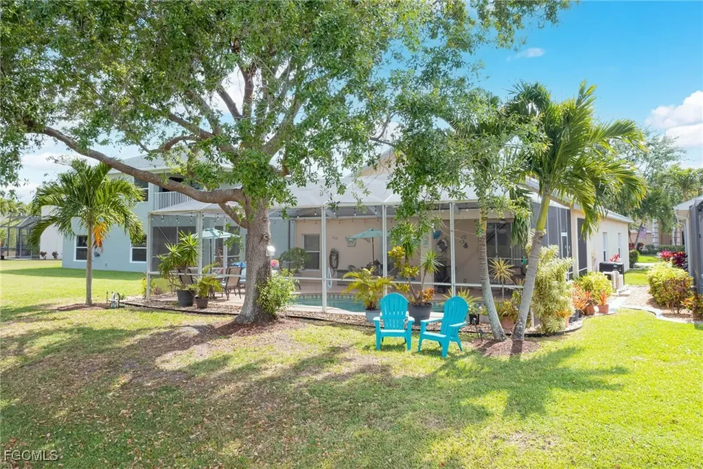 9005 Falcon Pointe Loop Fort Myers FL 33912