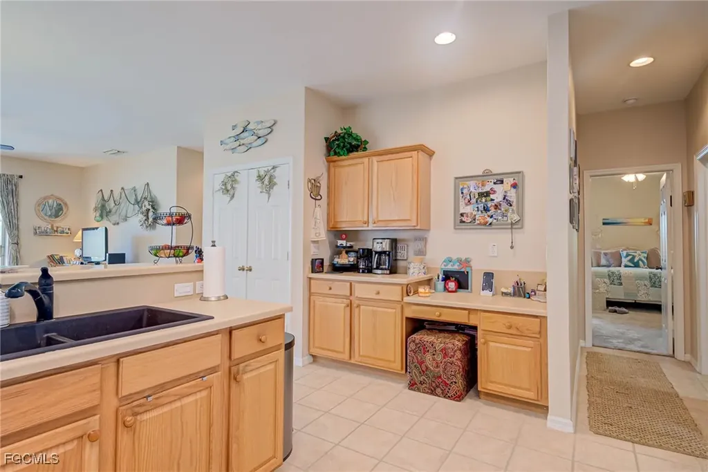 9005 Falcon Pointe Loop Fort Myers FL 33912