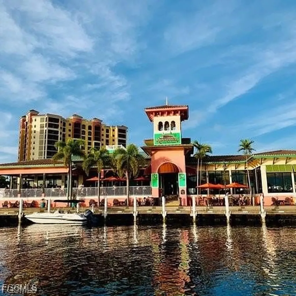 4621 NW 36th Place Cape Coral FL 33993