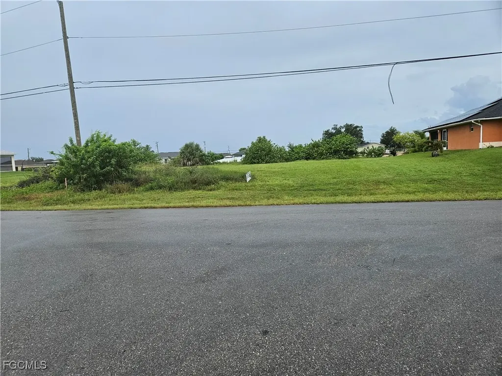 602 NE 12th Street Cape Coral FL 33909