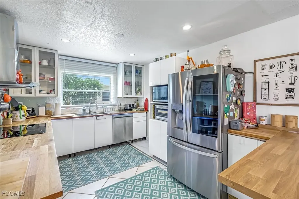 5333 Cocoa Court Cape Coral FL 33904