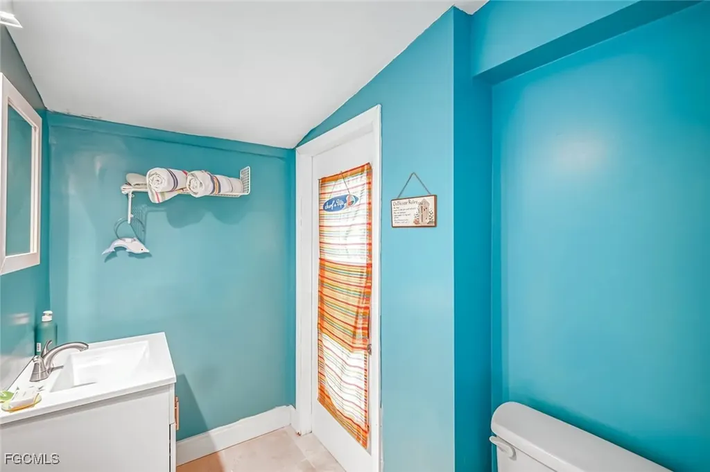 5333 Cocoa Court Cape Coral FL 33904