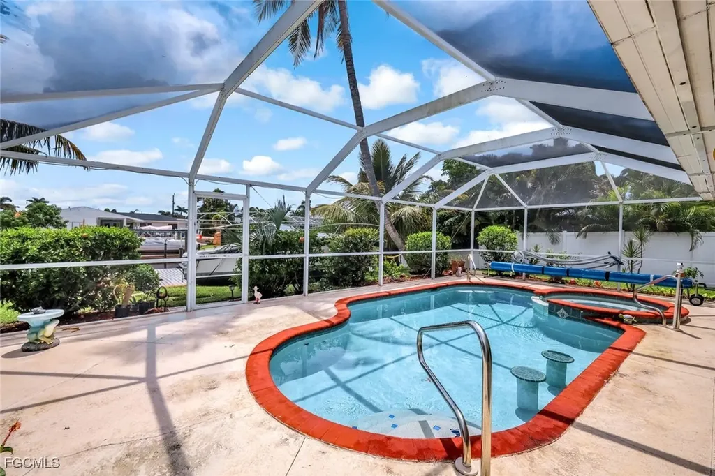 5333 Cocoa Court Cape Coral FL 33904