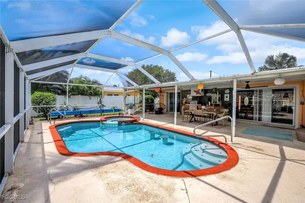 5333 Cocoa Court Cape Coral FL 33904