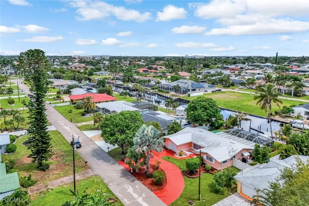 5333 Cocoa Court Cape Coral FL 33904