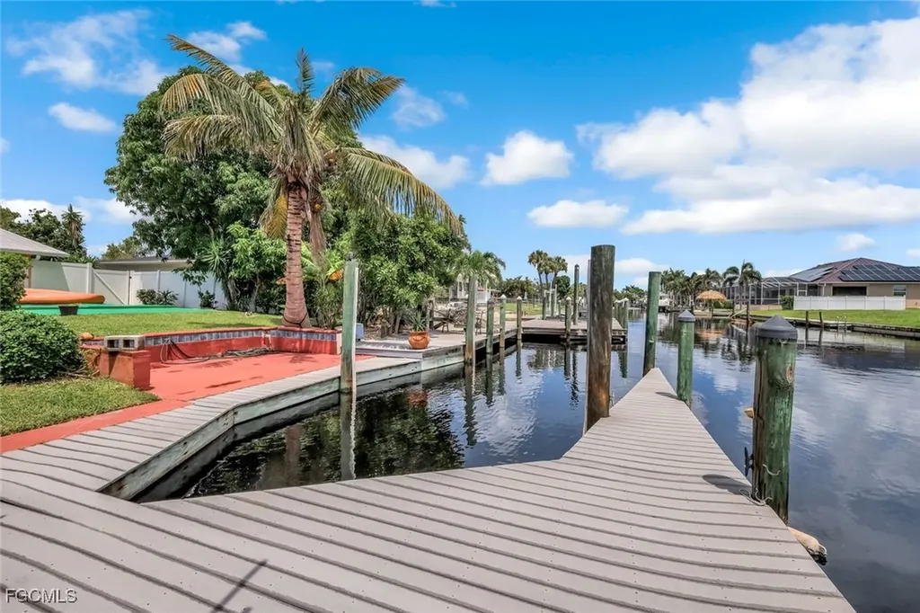 5333 Cocoa Court Cape Coral FL 33904