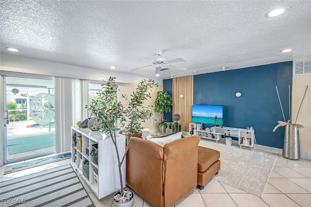 5333 Cocoa Court Cape Coral FL 33904