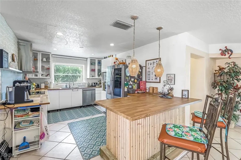 5333 Cocoa Court Cape Coral FL 33904