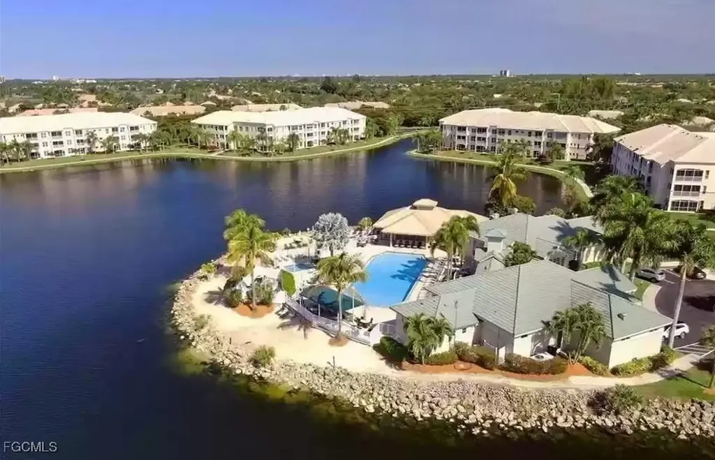 17020 Willowcrest Way Fort Myers FL 33908