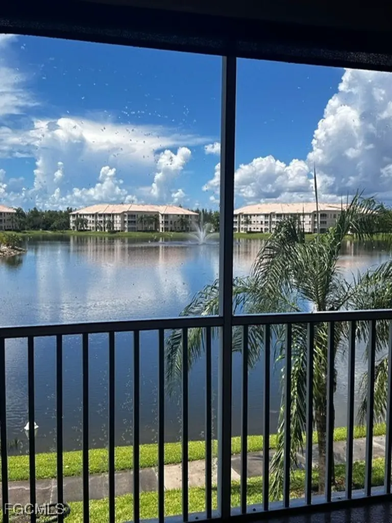 17020 Willowcrest Way Fort Myers FL 33908