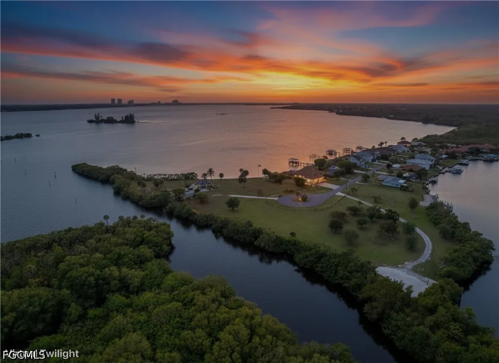 1771 Coral Way North Fort Myers FL 33917