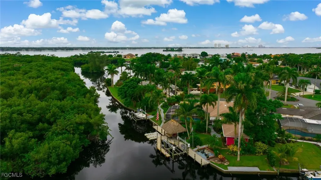 1771 Coral Way North Fort Myers FL 33917