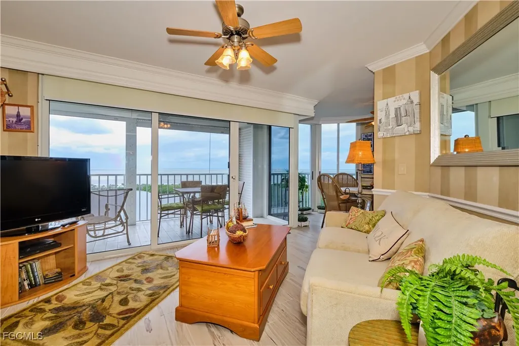 5550 Heron Point Drive Naples FL 34108