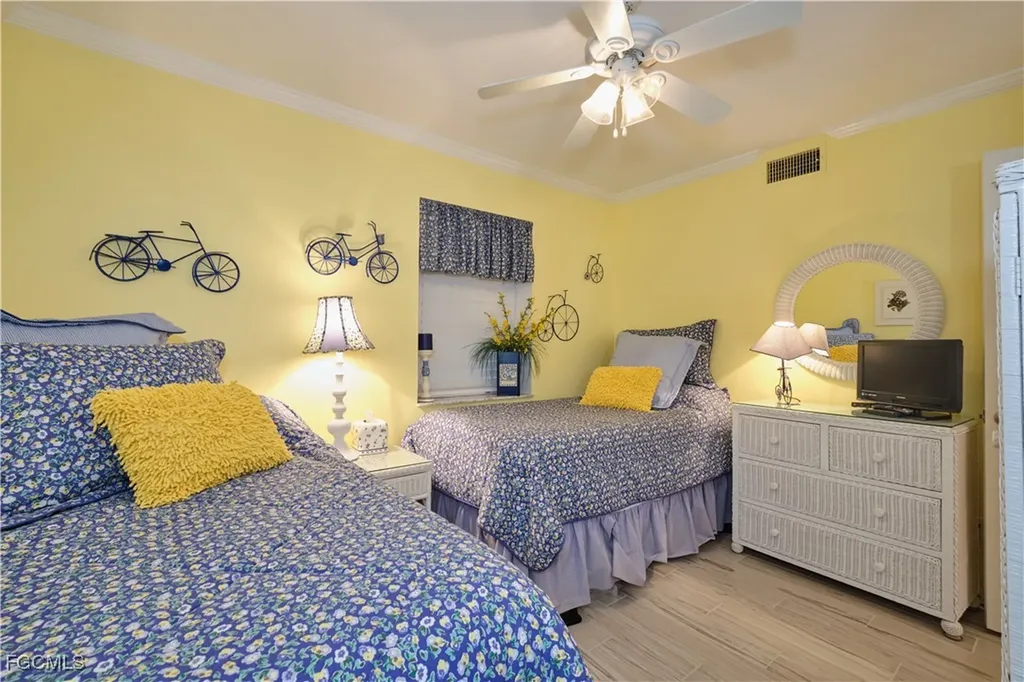 5550 Heron Point Drive Naples FL 34108