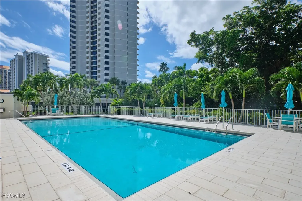 5550 Heron Point Drive Naples FL 34108