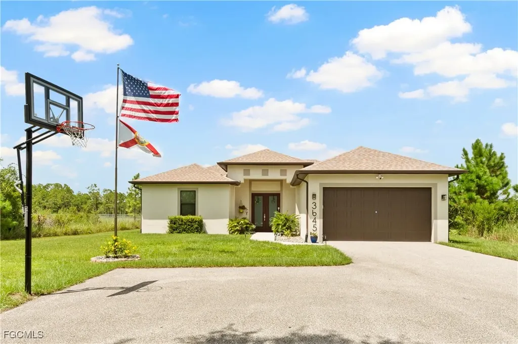 3645 62nd Avenue NE Naples FL 34120