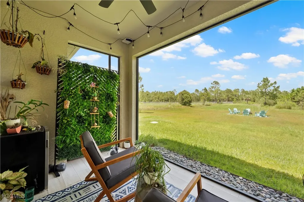 3645 62nd Avenue NE Naples FL 34120