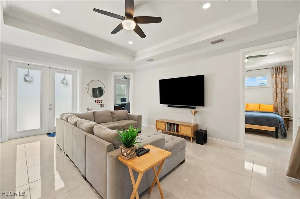 3645 62nd Avenue NE Naples FL 34120