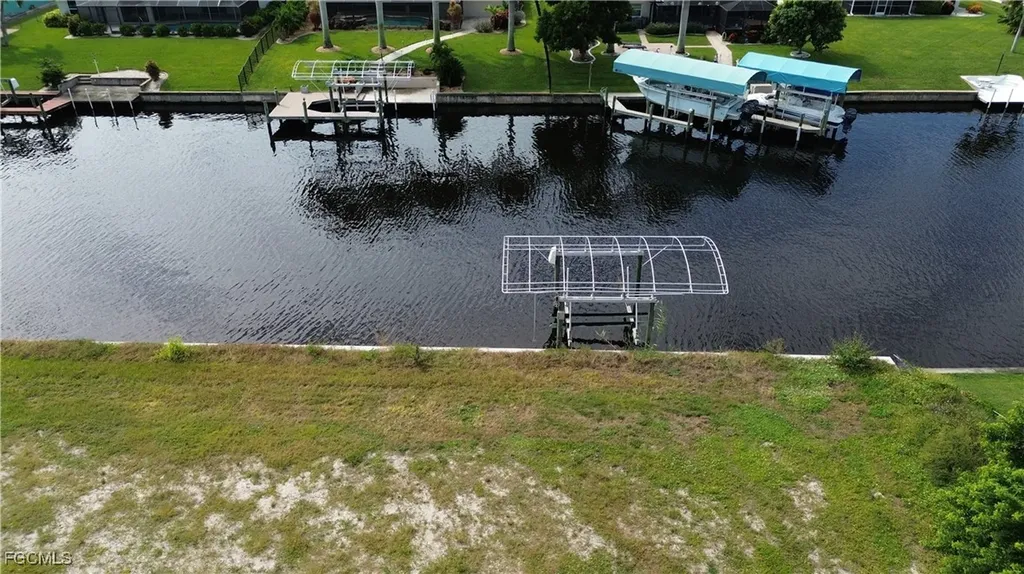 1142 SE 36th Street Cape Coral FL 33904